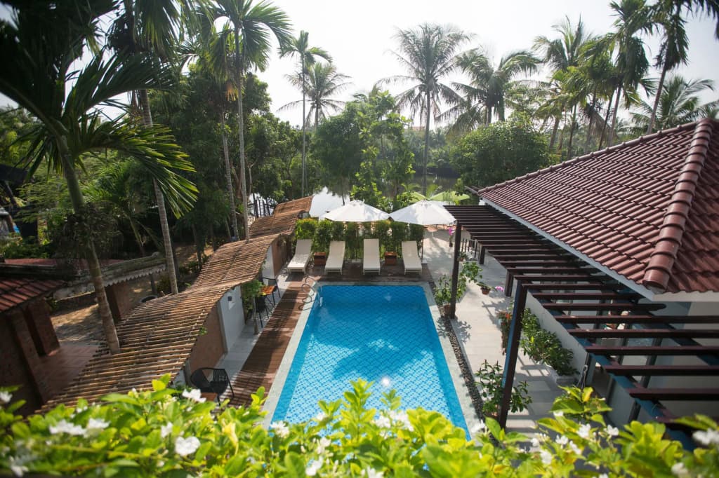 Serene River Villa - photo 15