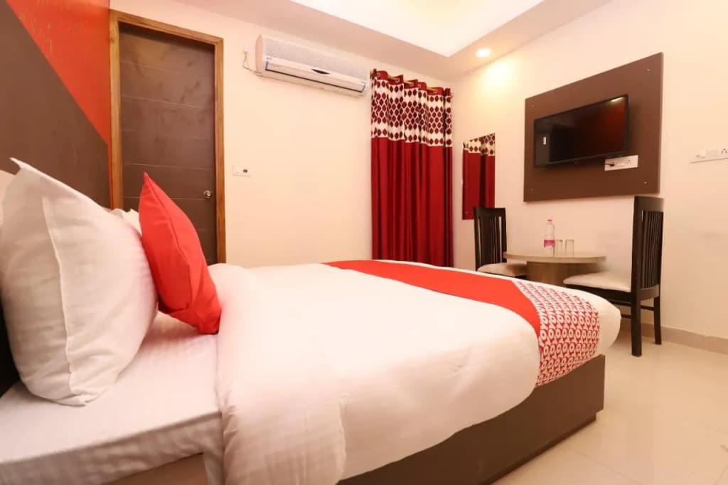 Hotel Airway Inn - photo 12