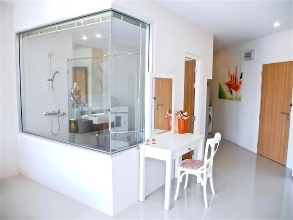 Chic Karon New Studio - main photo