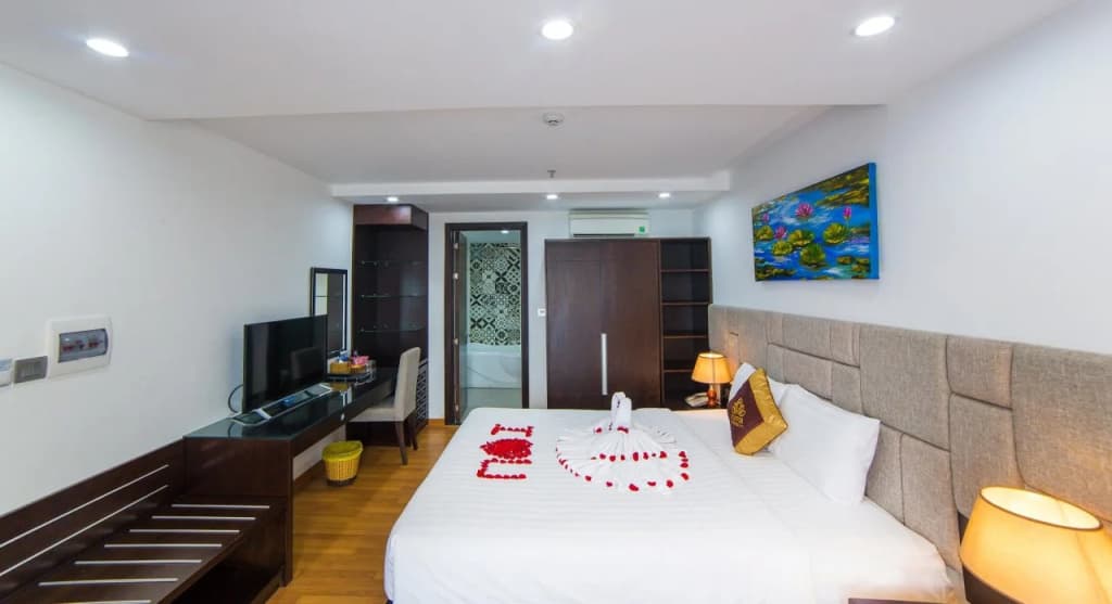 Flower Hotel - photo 34