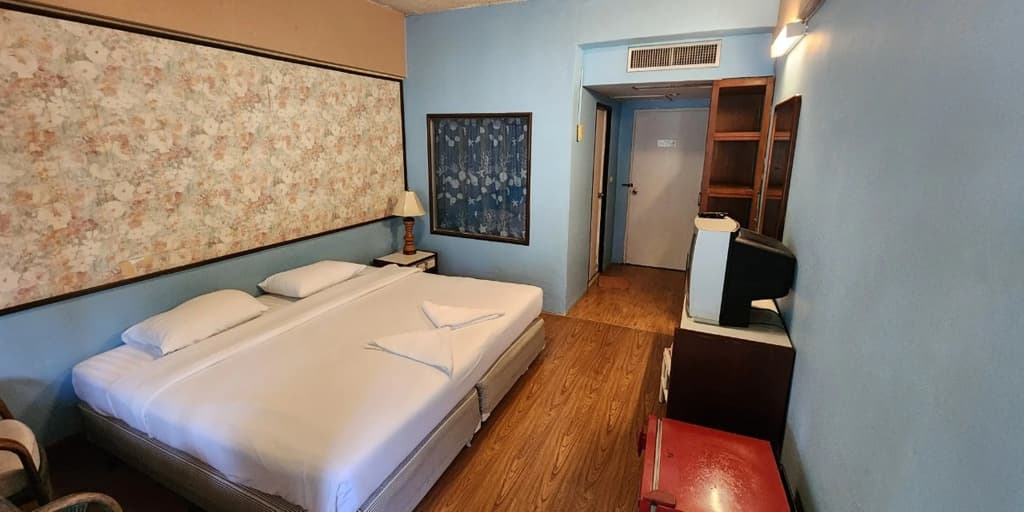 Safari Riviera Resort - photo 2