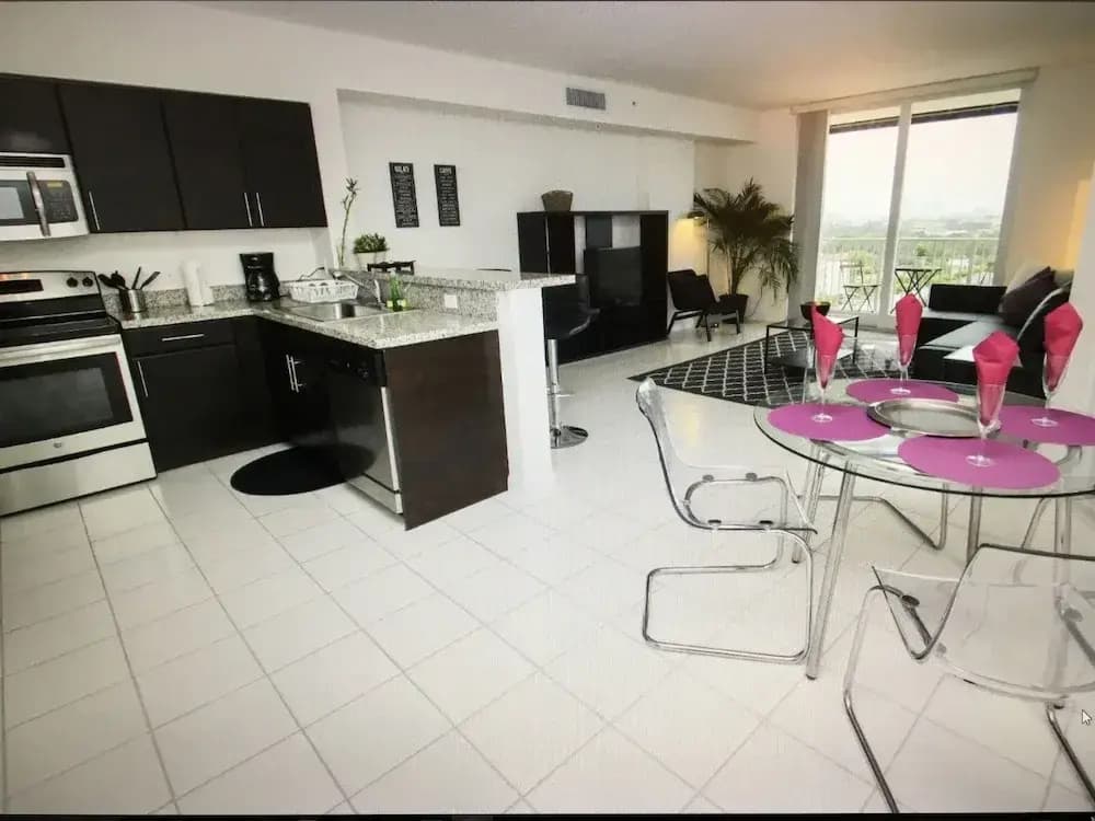 Miami by Vacation District - photo 28