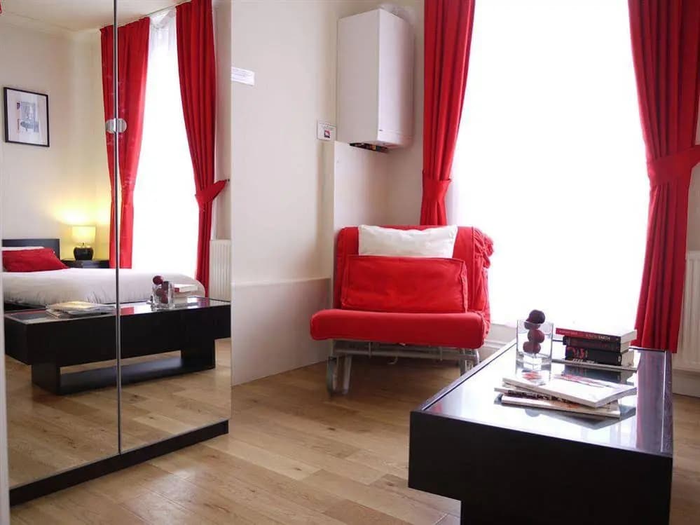 Tulip Apartments London - photo 10