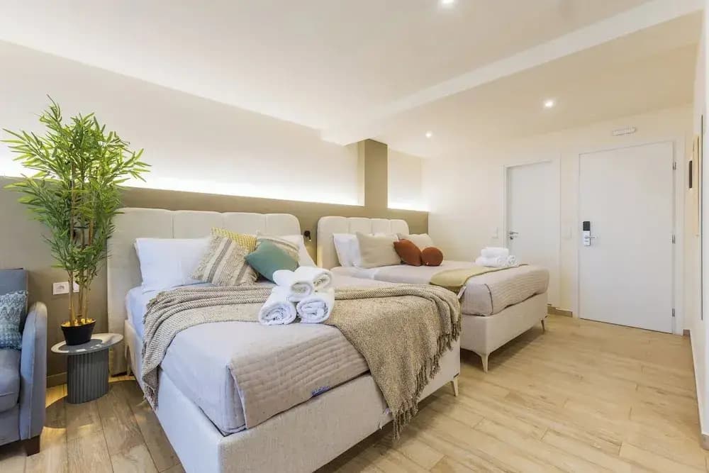 Raise Thiseio Stylish Living - photo 9