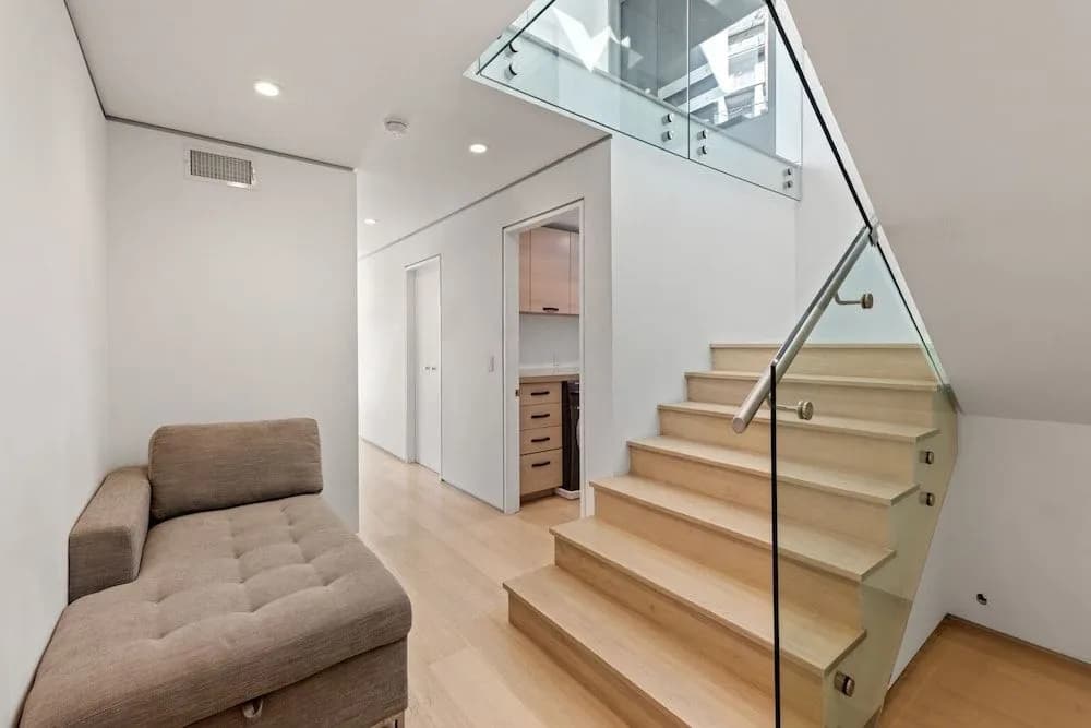 Sunset Heights - Elegant Modern Villa With Beautiful Views in the Hills - photo 11