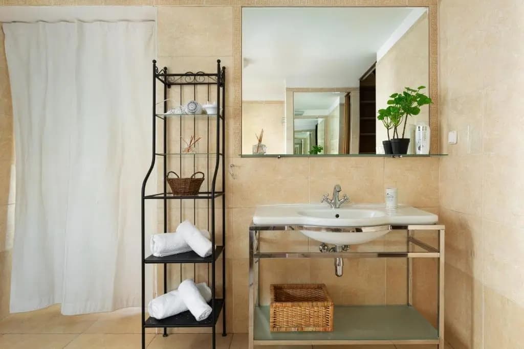 Exclusive Old Town Apartments - photo 8