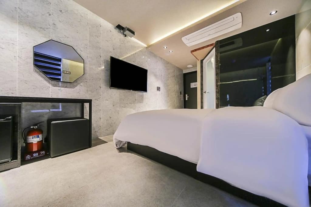 MG Hotel Jonggak - photo 19