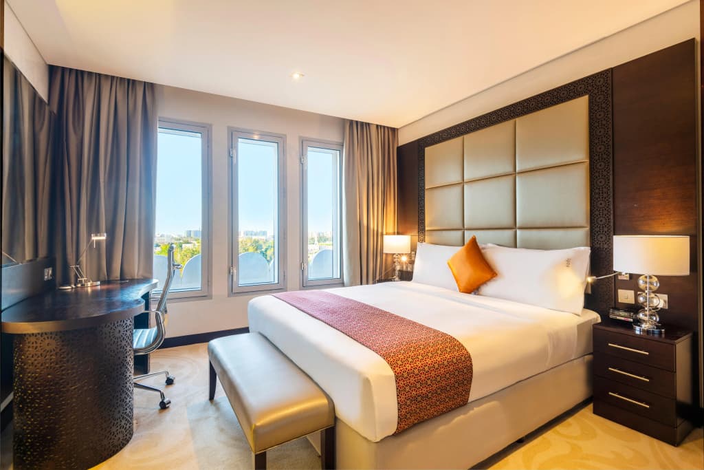 Hotel Al Madinah Holiday - photo 1