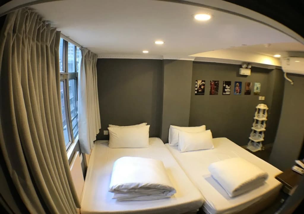 Phoenix Apartments - photo 2