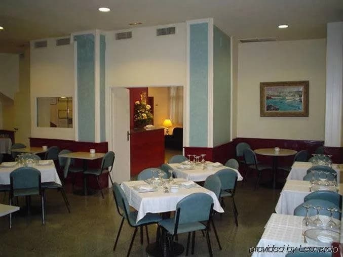 Apartamentos Dirsa Parc Güell - photo 20