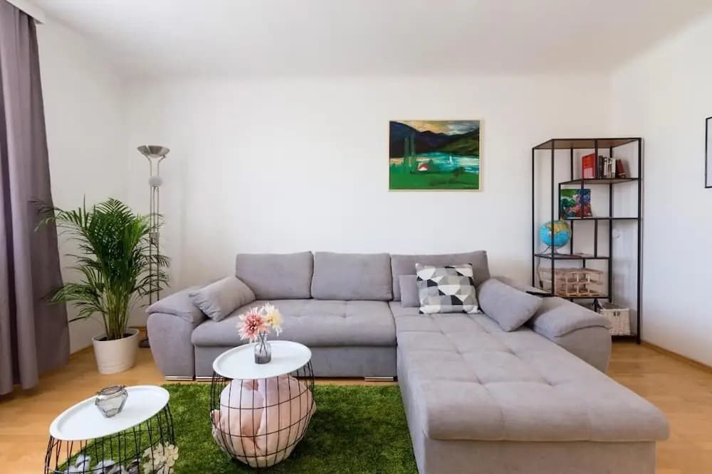 Apartment Rudolfspark Check in 15h to 22h Only - photo 6