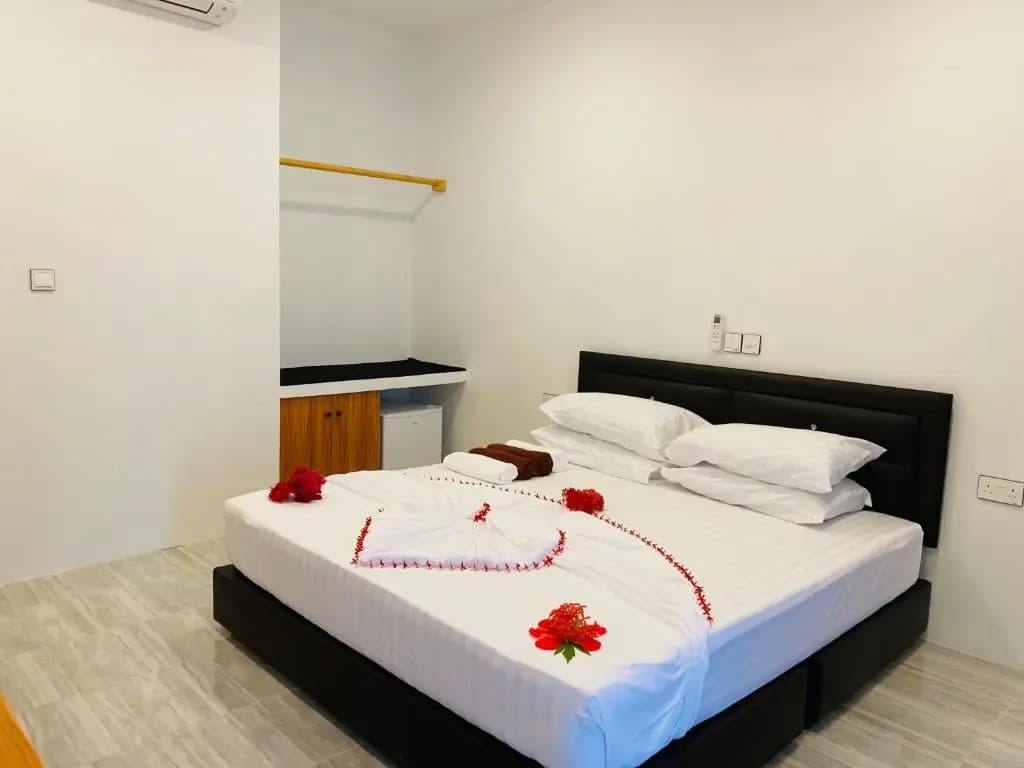 Thoddoo White Sand Inn - photo 2