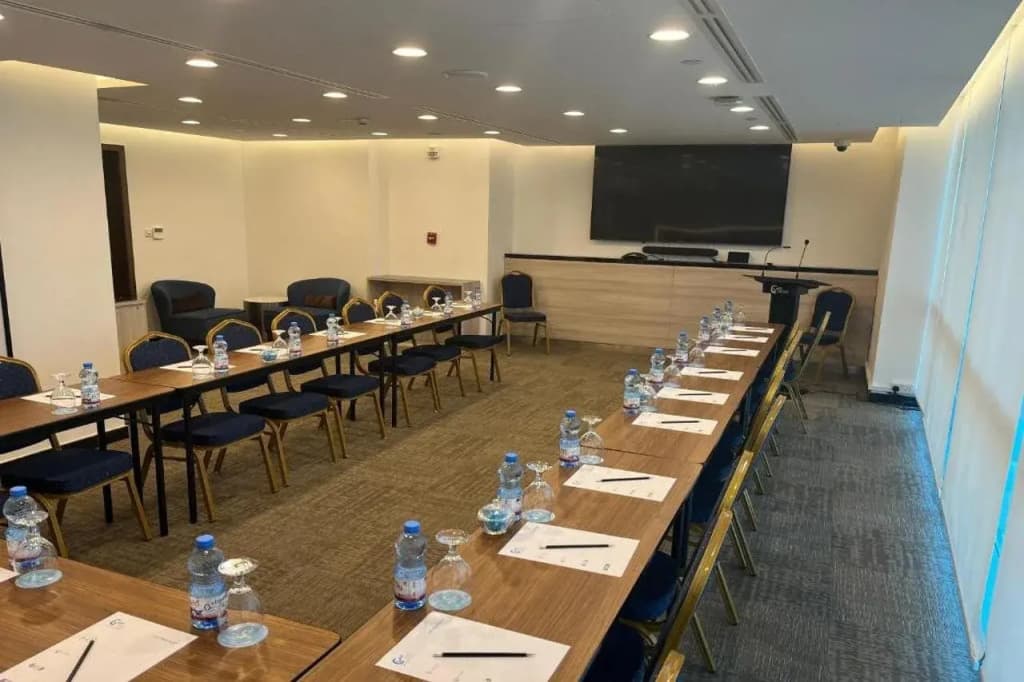 C - Hotel and Suites Doha - photo 11