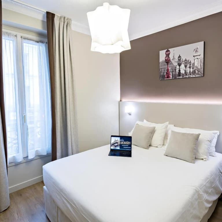 Modern Hotel - photo 38