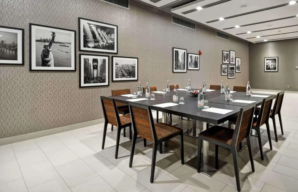 The Chemists’ Club Hotel - photo 14