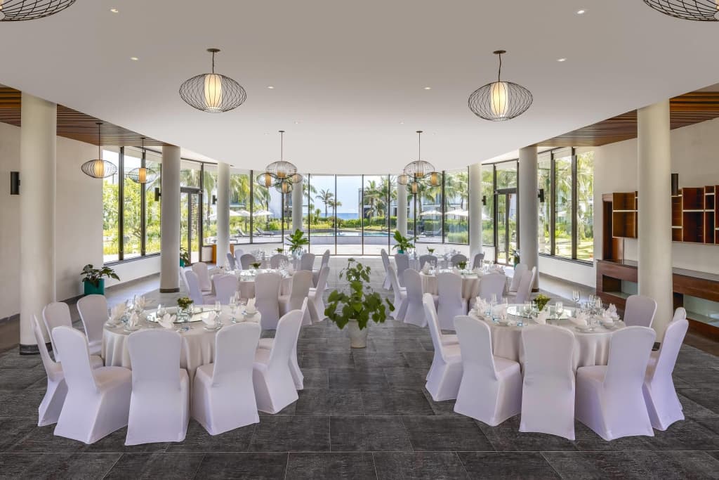 Melia Danang Beach Resort - photo 47