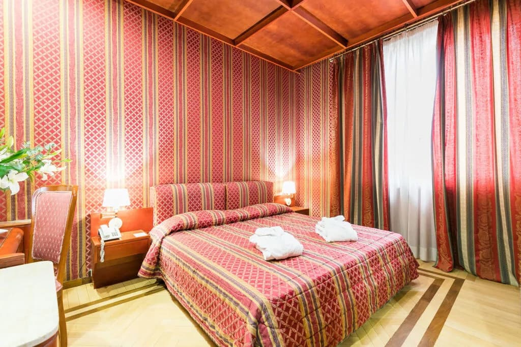 Hotel Galles - photo 25
