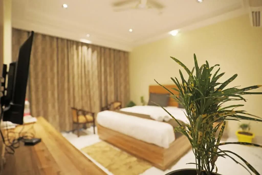 Hotel Goodluck - photo 4
