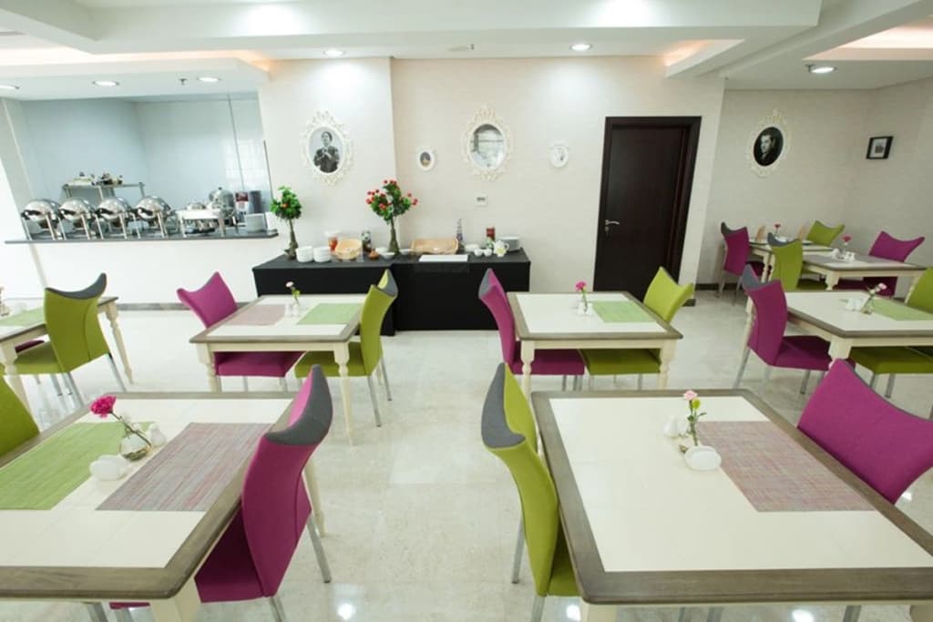Green Garden Hotel - photo 13