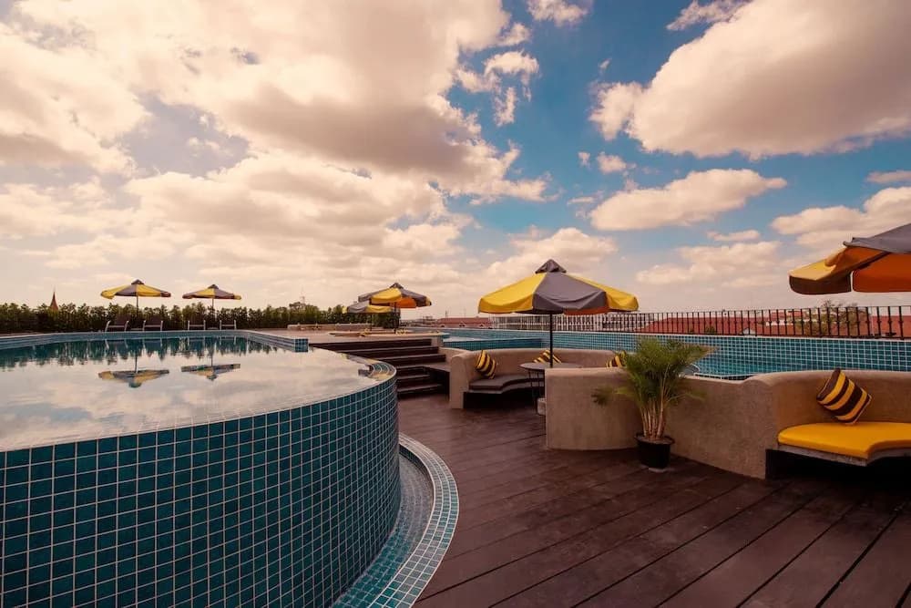 The Twizt Hotel - photo 15
