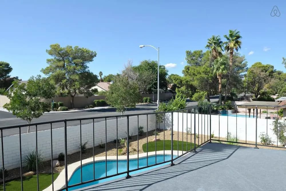 Luxury 4br 8min to Las Vegas Strip - photo 16