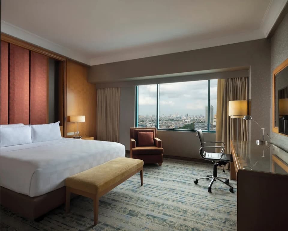 Hotel Ciputra Jakarta - photo 3