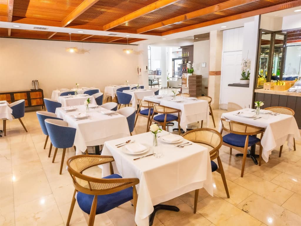 Regency Miami Airport by Sonesta - photo 35