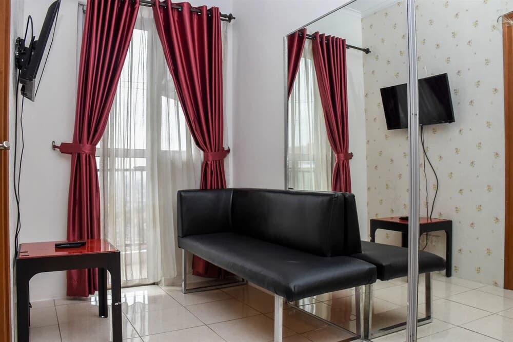 Nice And Homey 1Br At Maple Park Sunter Apartment - photo 5