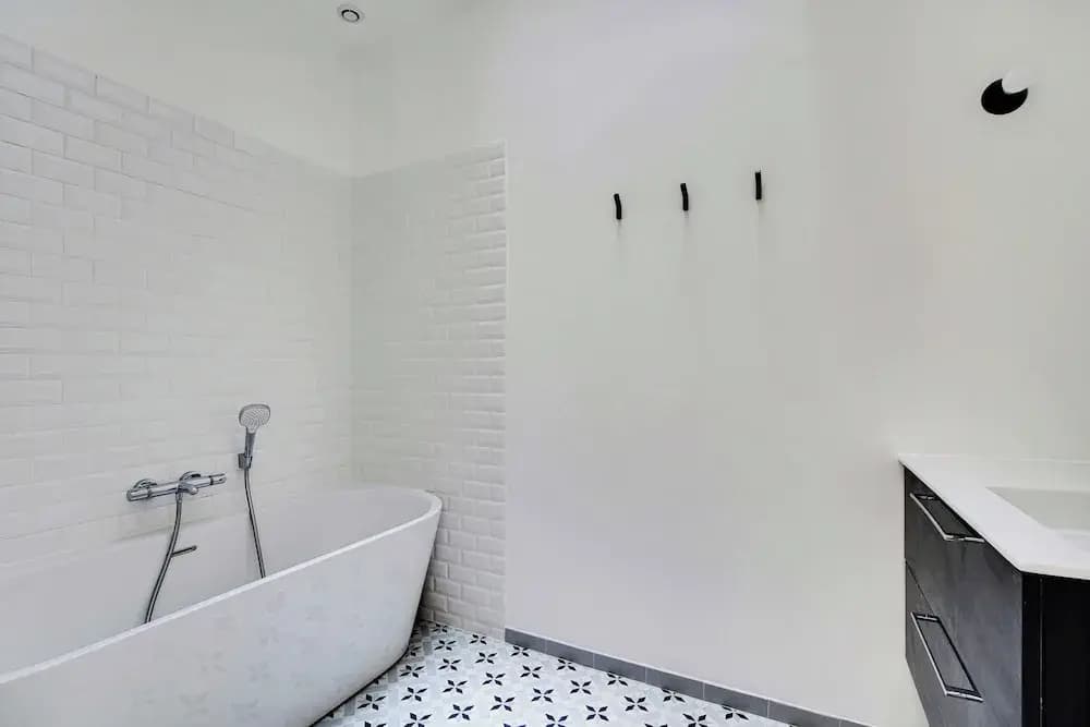 Chic Apartment -2br/6p- Oberkampf/republique - photo 8