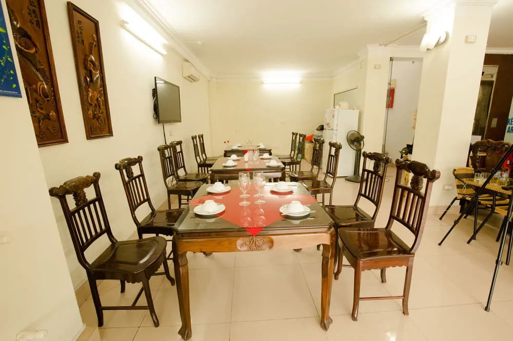 Ho Sen Xanh Hotel - photo 20