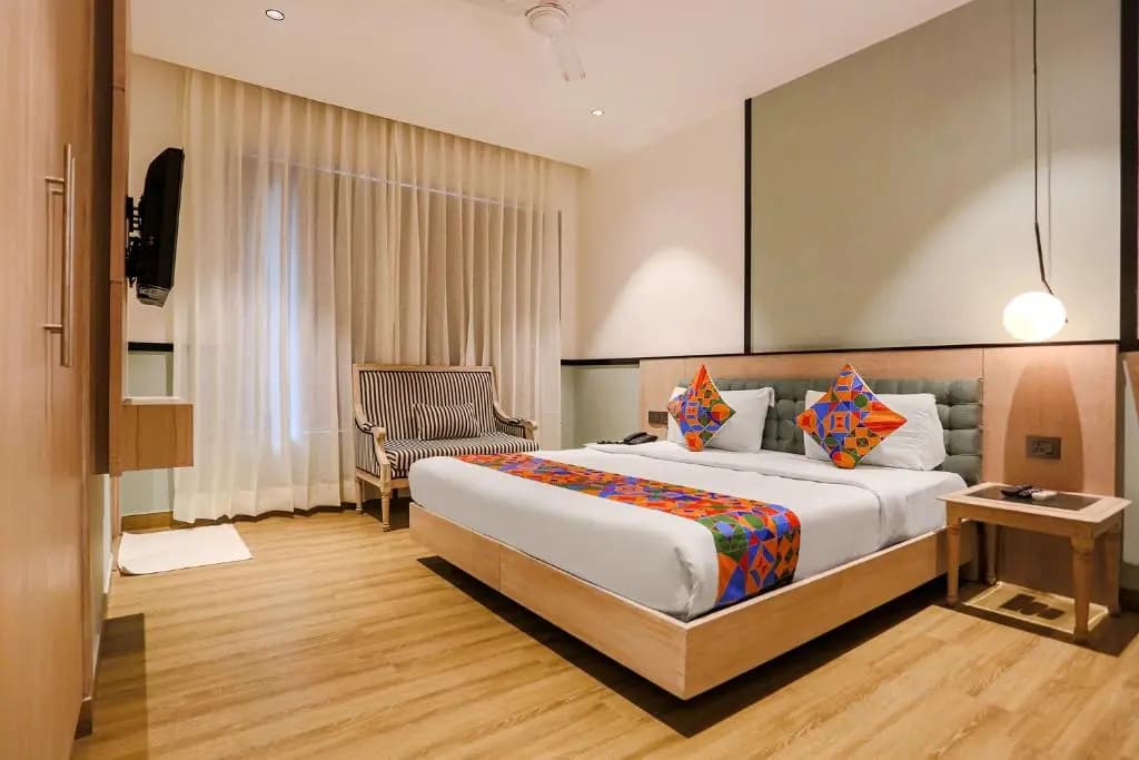 Fabhotel Heaven In - photo 4