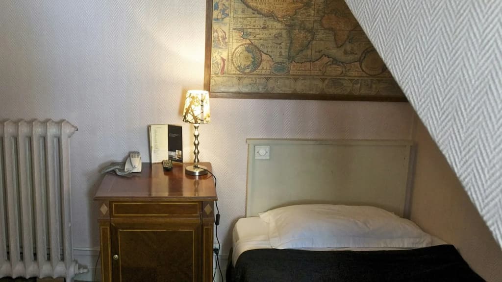 Hotel Petit Saint Honoré - photo 28