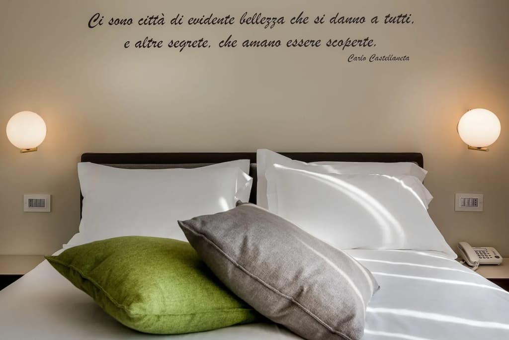 Canada Hotel - photo 16