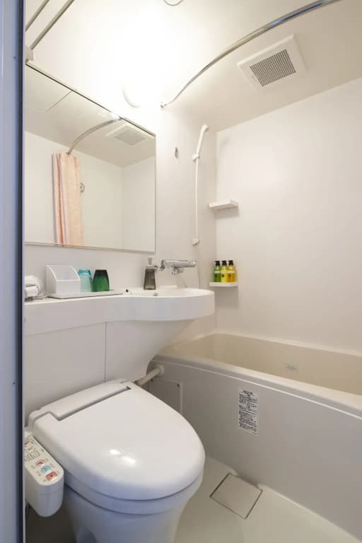 Imano Osaka Shinsaibashi Hostel - photo 8