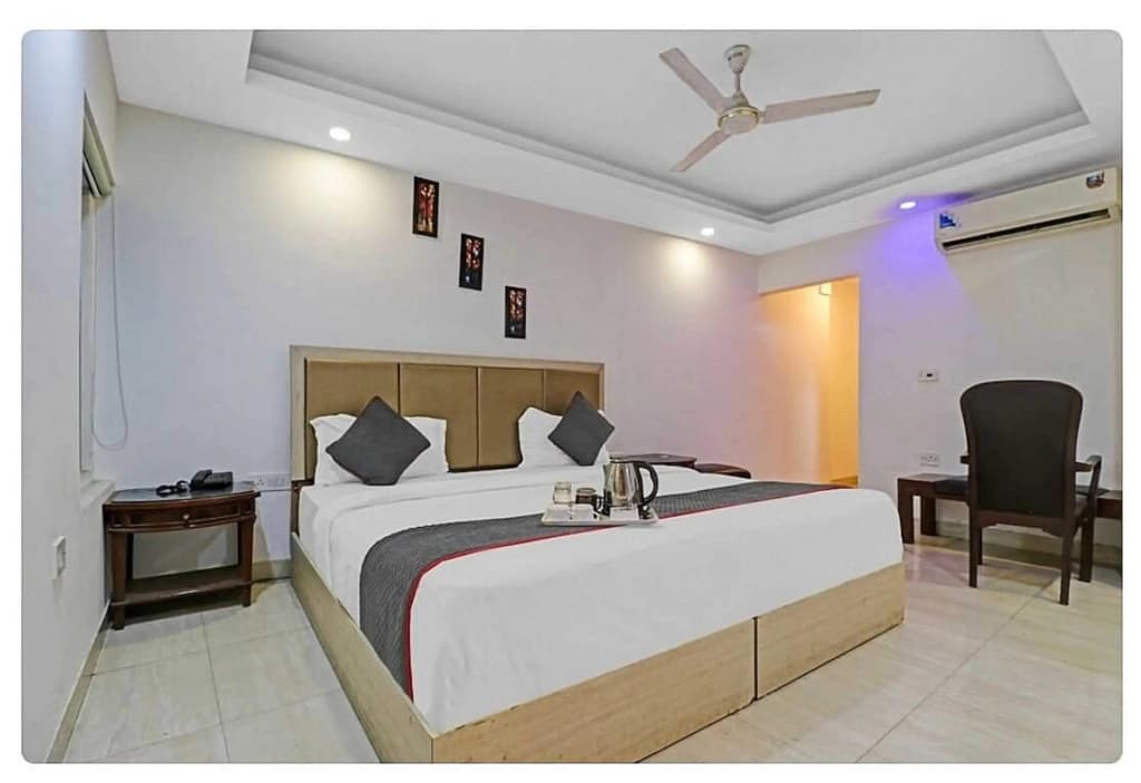 OYO 8404 Hotel Aerofly - photo 22