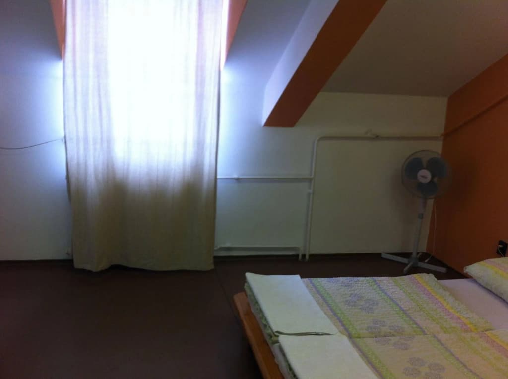 Zrinyi Hostel - photo 5