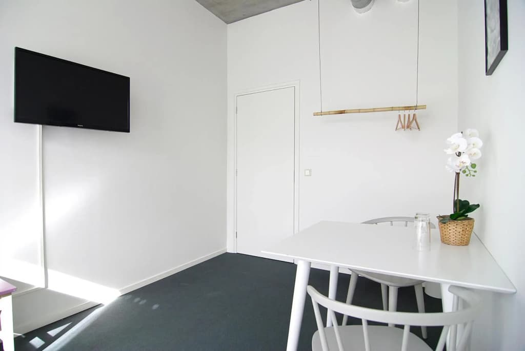 Stunning apartments close to Amstel river - photo 9