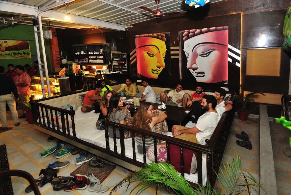 Check In Room Main Bazar - photo 11