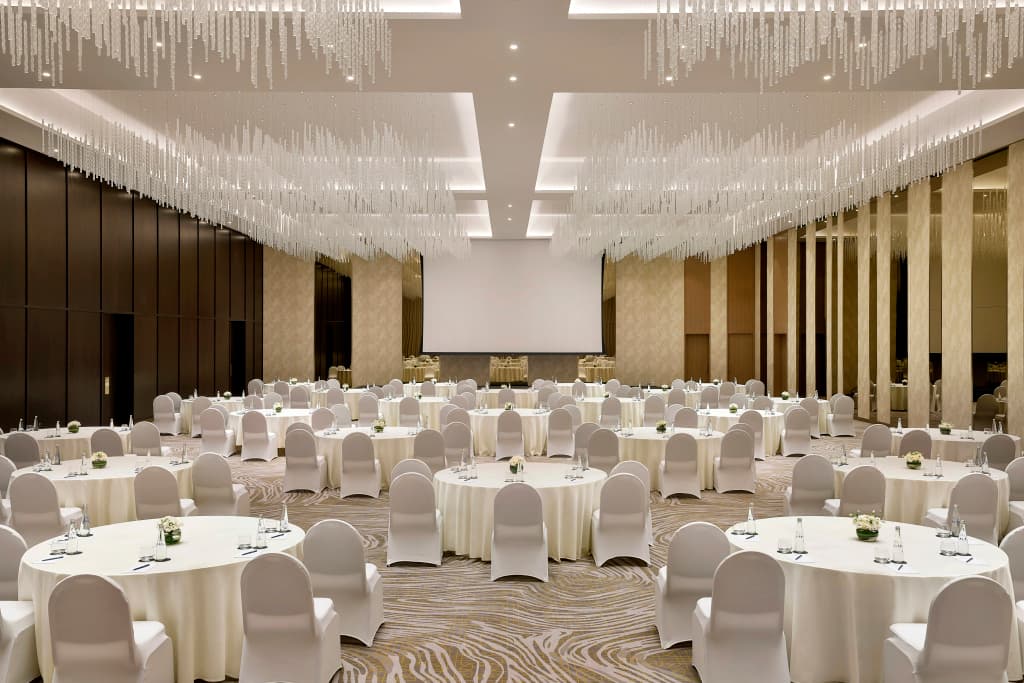 Embassy Suites By Hilton Dubai Business Bay - photo 18