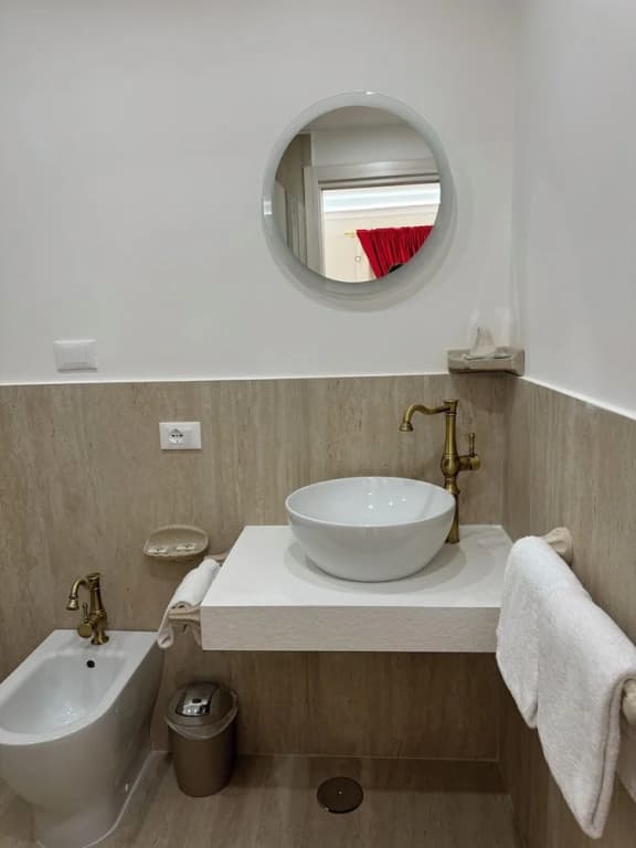Jacuzzi Rooms Vatican Museum - photo 12