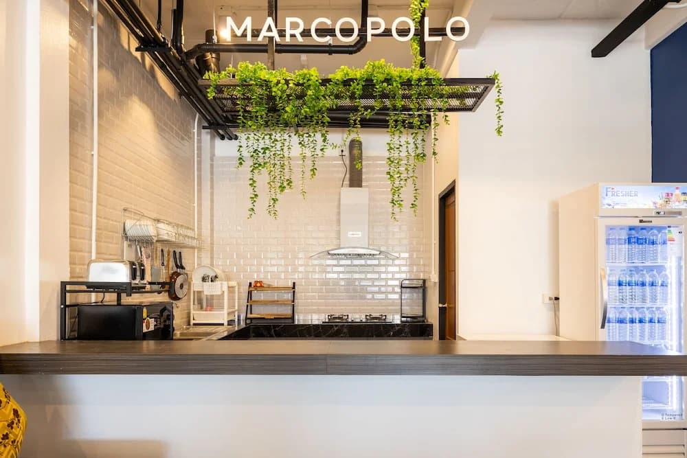 Marco Polo Phuket Poshtel - photo 11