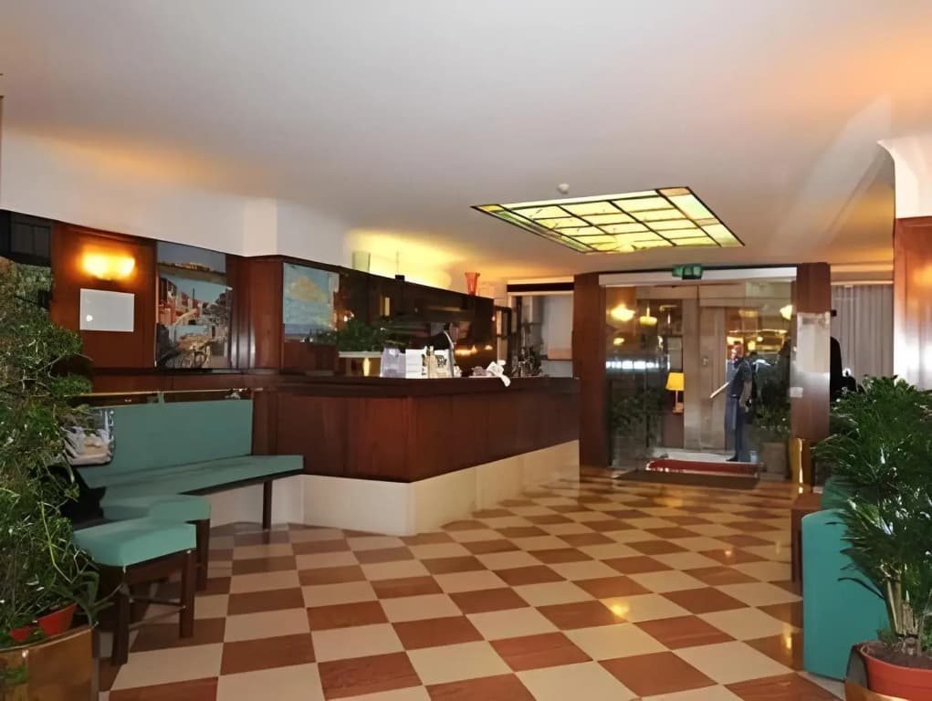 Hotel Diana - photo 16