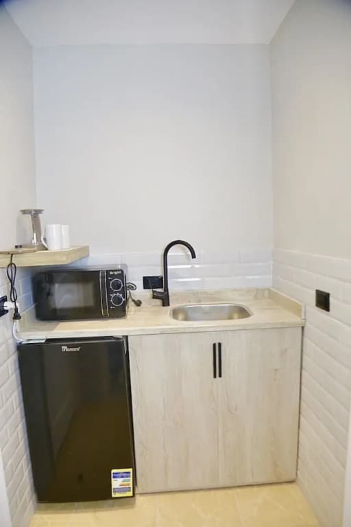 Golden House - photo 17