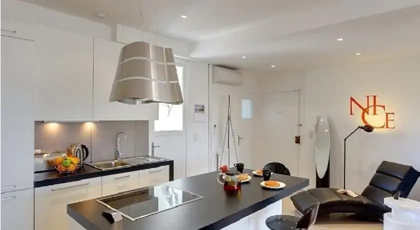 Modern Holiday Haven - photo 4