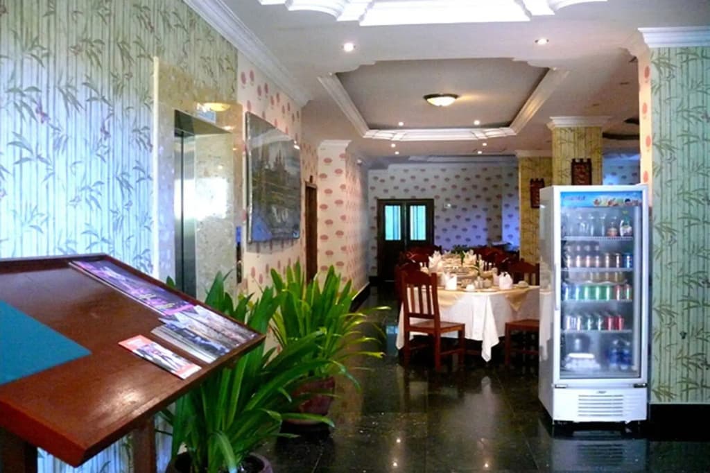 Parklane Hotel - photo 21
