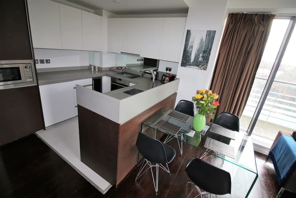 Executive Stay Docklands - photo 14