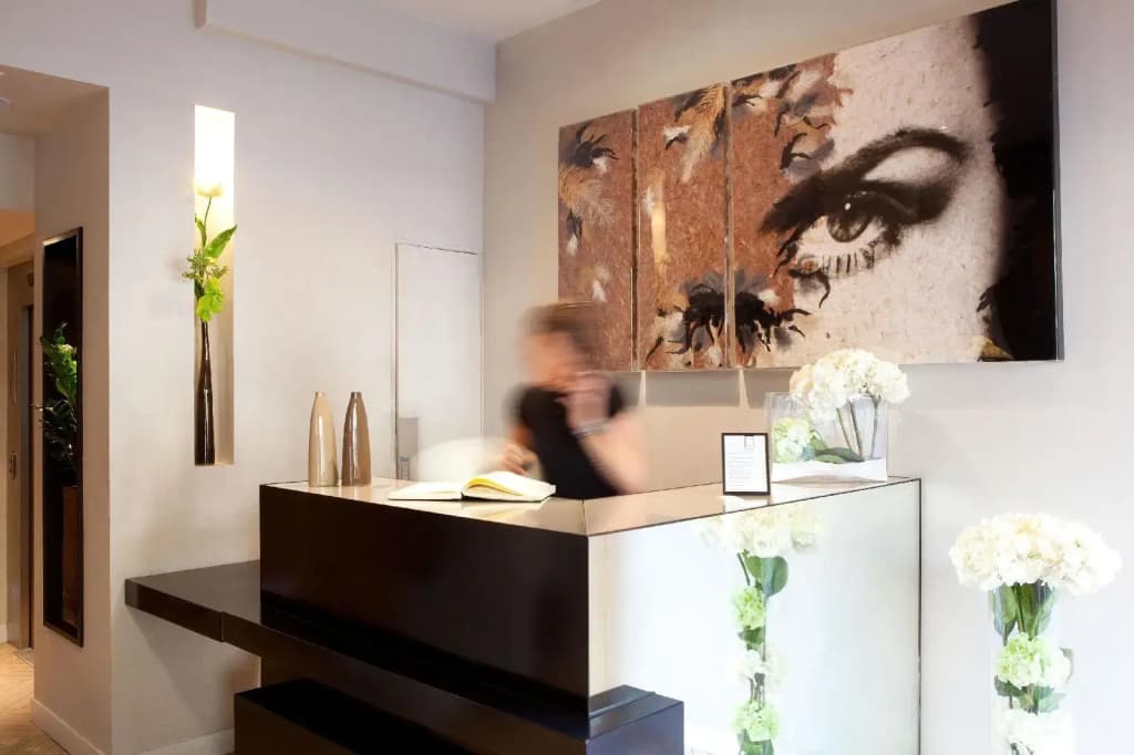 Hotel Marceau Champs Elysees - photo 15