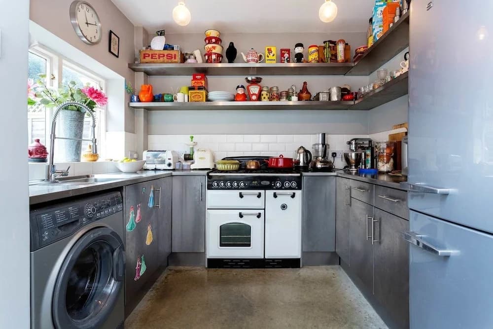 The Shepherd's Bush Hideaway - photo 14