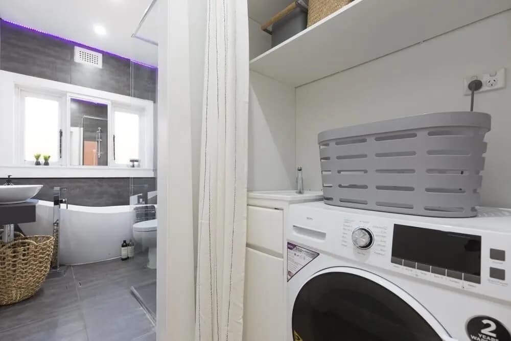 2 Bedroom Apt In Bondi Junction With Parking - photo 3