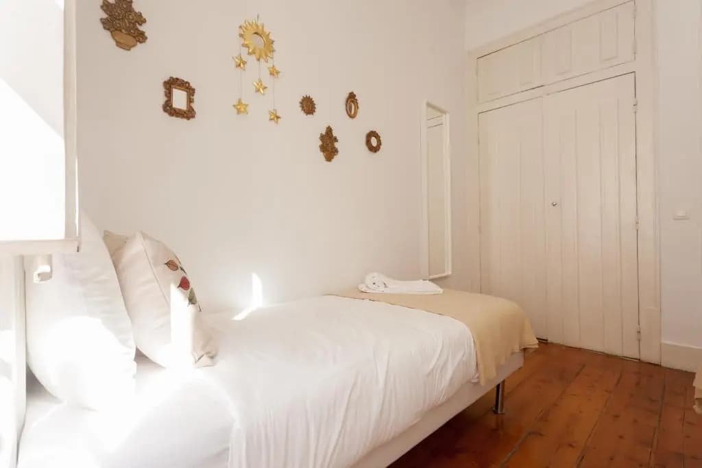 Tejo Vintage Three-Bedroom Apartment - by LU Holidays - photo 2